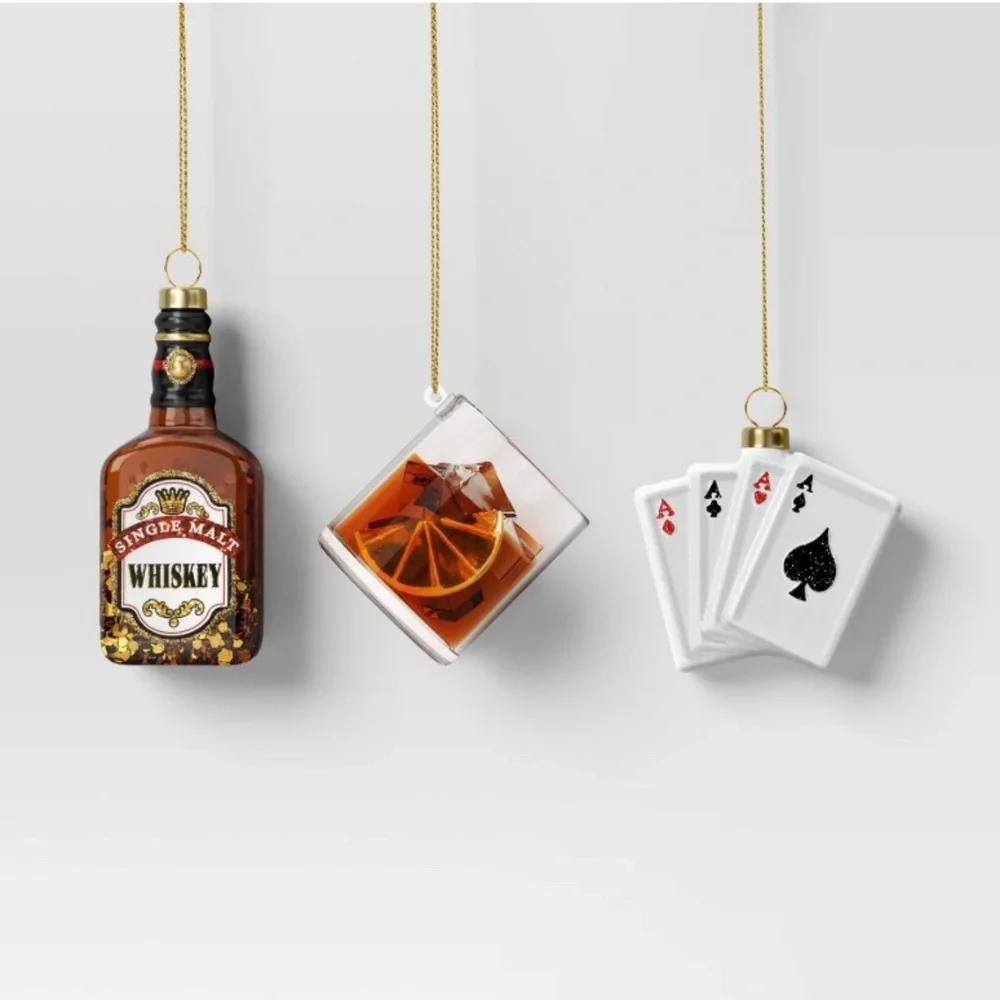 ❤️ WONDERSHOP CHRISTMAS GIFT WHISKEY POKER PLAYING CARDS ORNAMENT NEW 3 PC SET
